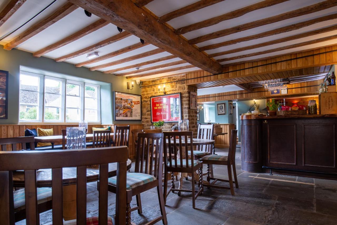 The George Inn Barford St Michael 외부 사진 The interior of the pub