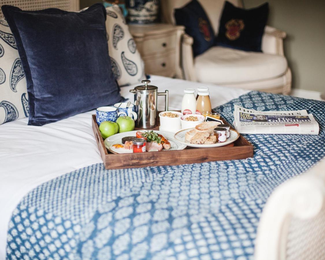 The George Inn Barford St Michael 외부 사진 Room service
